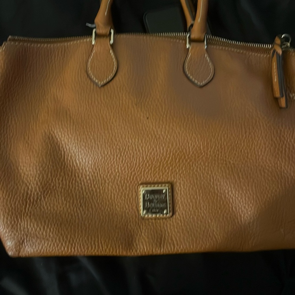 Classic  leather Dooney and bourke bag